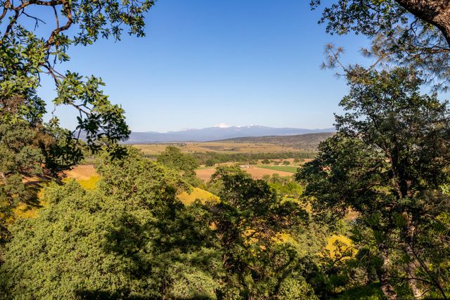 19998 Indian Tom Drive, Cottonwood, CA 96022