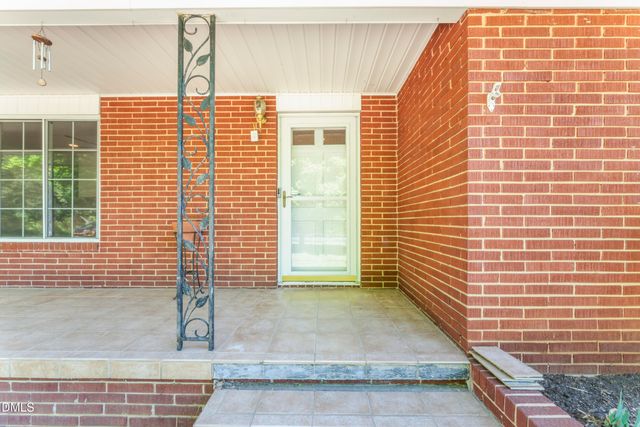 1920 S Main Street, Graham, NC 27253