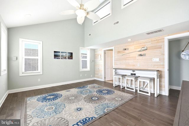 713 W BRIGANTINE AVE, Brigantine, NJ 08203