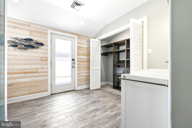 713 W BRIGANTINE AVE, Brigantine, NJ 08203