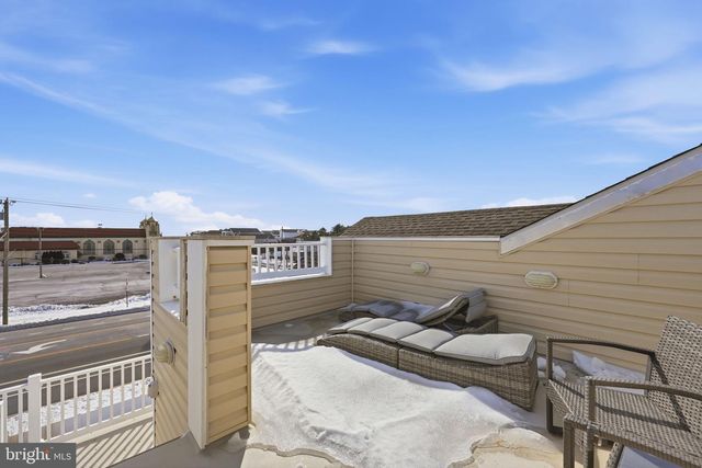 713 W BRIGANTINE AVE, Brigantine, NJ 08203