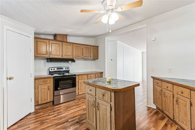 102 Touchstone Drive, Brunswick, GA 31525