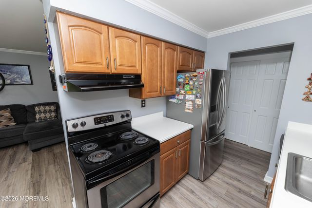 80 Manchester Court D, Freehold, NJ 07728