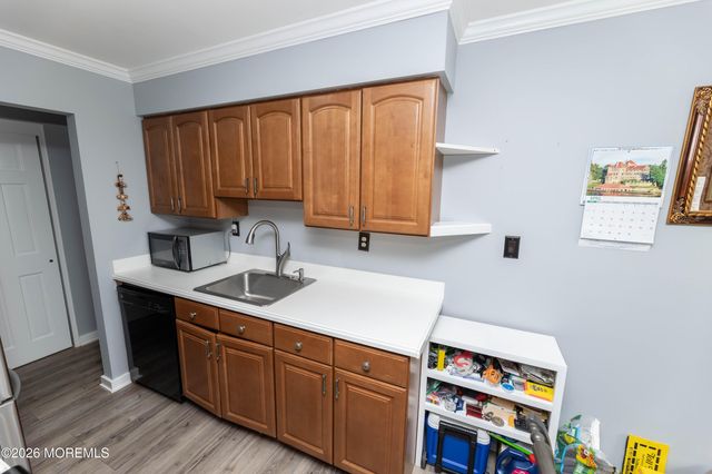 80 Manchester Court D, Freehold, NJ 07728