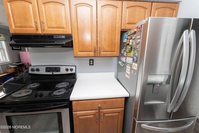 80 Manchester Court D, Freehold, NJ 07728