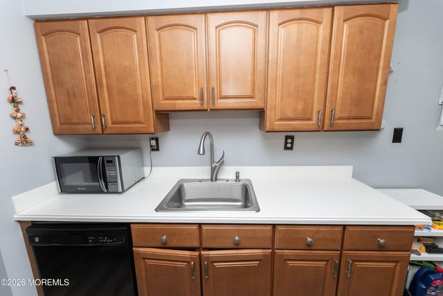 80 Manchester Court D, Freehold, NJ 07728