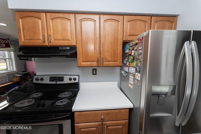 80 Manchester Court D, Freehold, NJ 07728