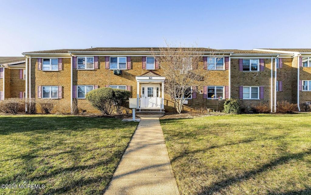 80 Manchester Court D, Freehold, NJ 07728
