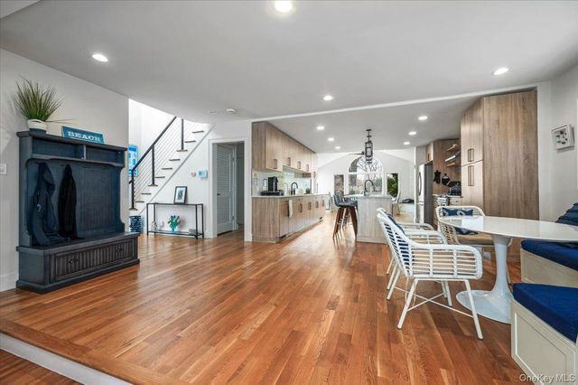 1989 Bay Boulevard, Atlantic Beach, NY 11509