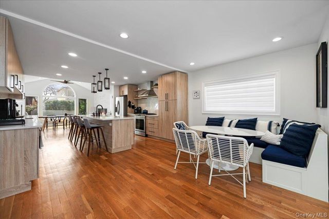 1989 Bay Boulevard, Atlantic Beach, NY 11509
