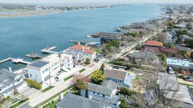 1989 Bay Boulevard, Atlantic Beach, NY 11509