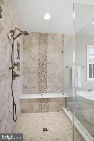 3759 SILVERWOOD DR, York, PA 17402