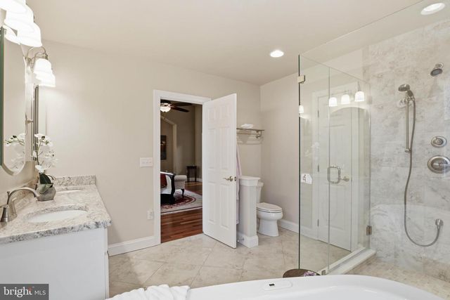 3759 SILVERWOOD DR, York, PA 17402