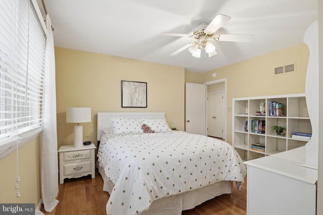 3759 SILVERWOOD DR, York, PA 17402