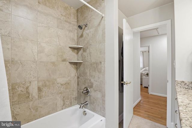 3759 SILVERWOOD DR, York, PA 17402