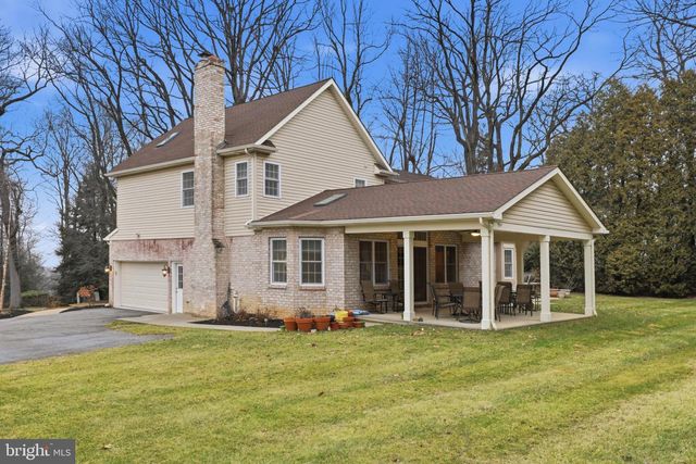 3759 SILVERWOOD DR, York, PA 17402