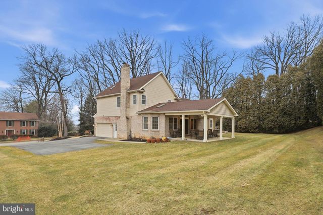 3759 SILVERWOOD DR, York, PA 17402