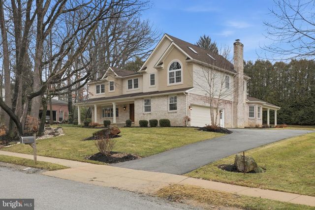 3759 SILVERWOOD DR, York, PA 17402