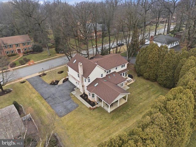 3759 SILVERWOOD DR, York, PA 17402