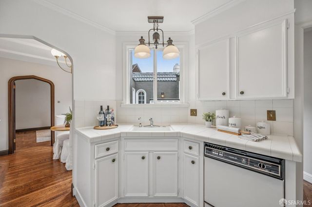 2659 17th Avenue, San Francisco, CA 94116