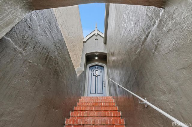 2659 17th Avenue, San Francisco, CA 94116