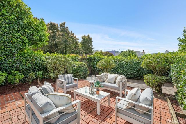 2659 17th Avenue, San Francisco, CA 94116