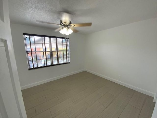 6739 Sienna Club Drive, Lauderhill, FL 33319