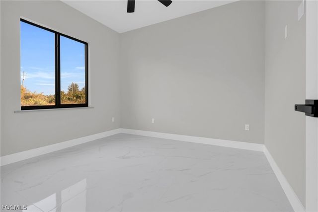 2506 73rd ST W, Lehigh Acres, FL 33971