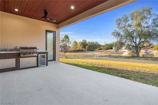 2506 73rd ST W, Lehigh Acres, FL 33971