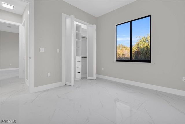 2506 73rd ST W, Lehigh Acres, FL 33971