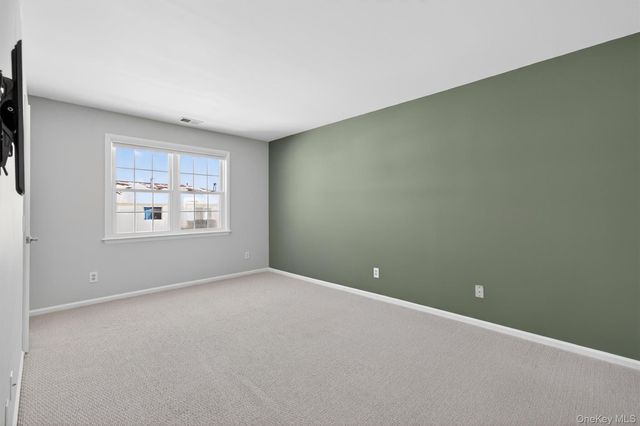 276 Temple Hill Road 1506, New Windsor, NY 12553