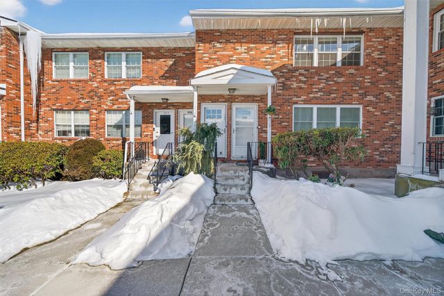 276 Temple Hill Road 1506, New Windsor, NY 12553