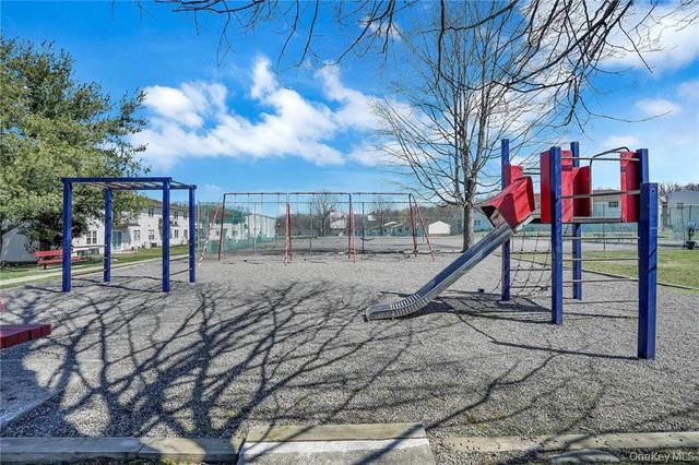 276 Temple Hill Road 1506, New Windsor, NY 12553