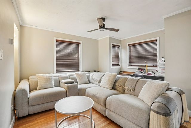 46 Main St, Lowell, MA 01852