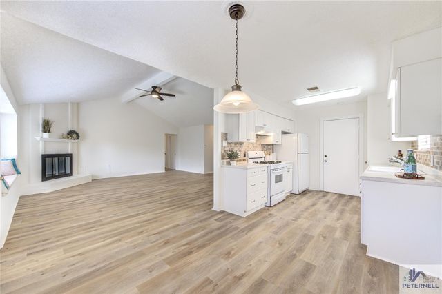 946 Three Forks Drive, Katy, TX 77450