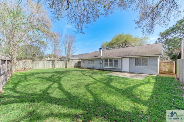 946 Three Forks Drive, Katy, TX 77450