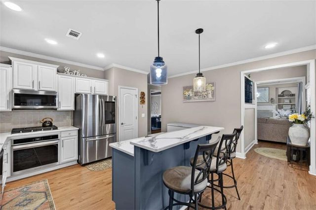 1758 Great Shoals Circle, Lawrenceville, GA 30045