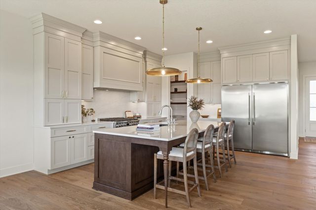 10622 NW 80th Avenue, Johnston, IA 50131