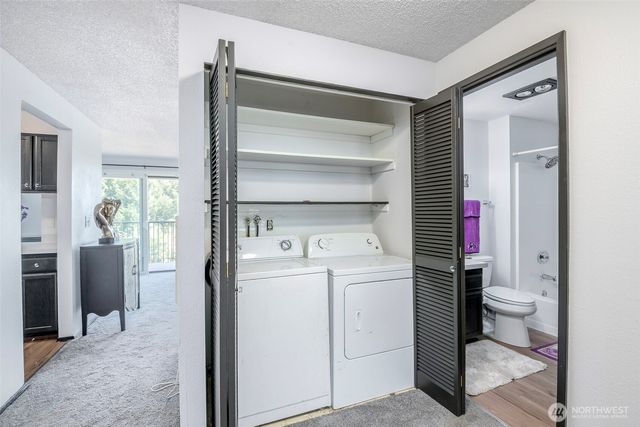 3320 Narrows View Lane NE #102, Bremerton, WA 98310