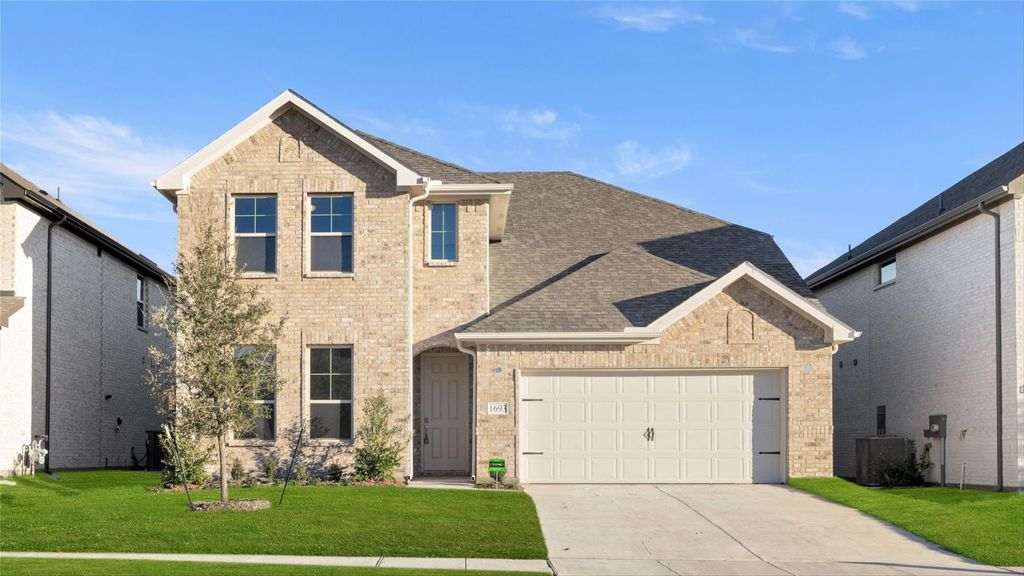 1632 Elle Lane, Aubrey, TX 76227