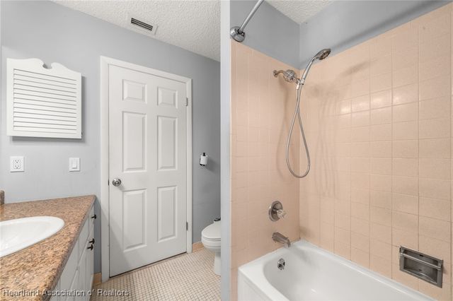 6217 Bayhill Lane, Sebring, FL 33876