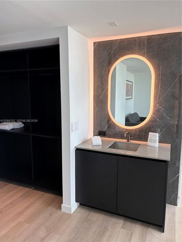 20 NE 11 Street 1701, Miami, FL 33132