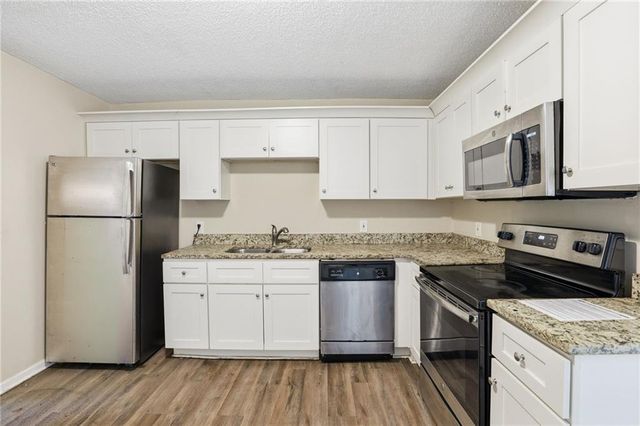 914 Mercury Drive NW, Atlanta, GA 30331