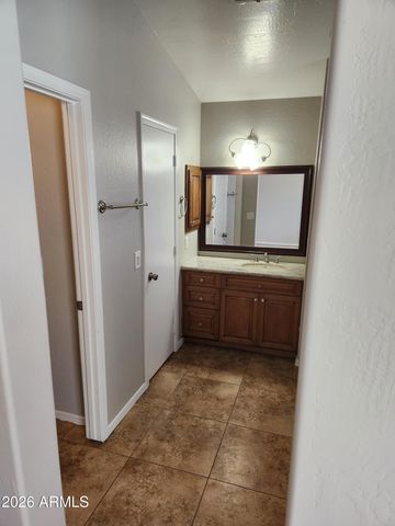 8375 W Bluefield Avenue, Peoria, AZ 85382