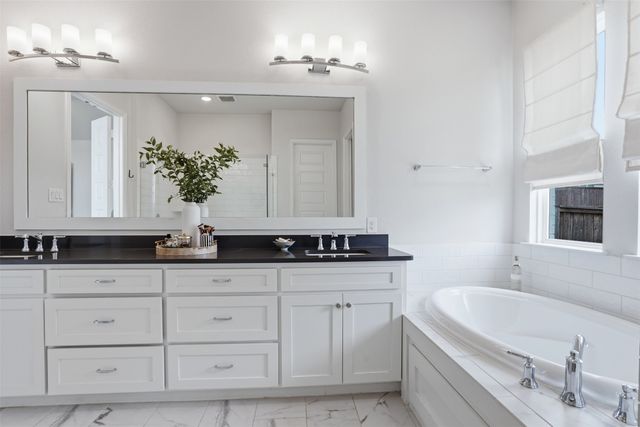 14000 Walsh Avenue, Fort Worth, TX 76008