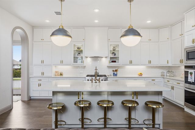 14000 Walsh Avenue, Fort Worth, TX 76008