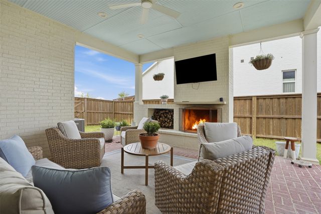 14000 Walsh Avenue, Fort Worth, TX 76008