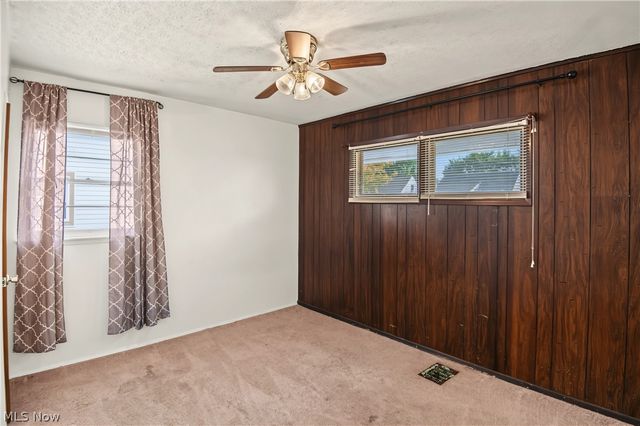 162 N Beverly Avenue, Youngstown, OH 44515