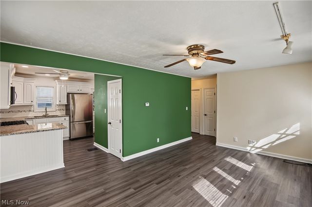 162 N Beverly Avenue, Youngstown, OH 44515