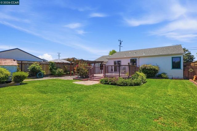 15184 Andover St, San Leandro, CA 94579